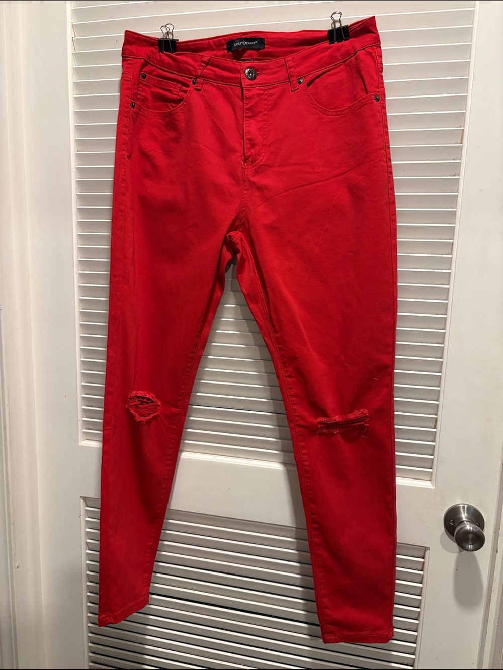 Red Women’s Slim Fit Distressed Jeans